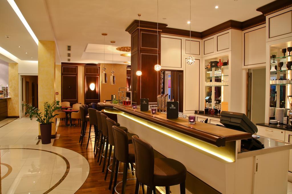 Holzapfel Hotel Bad Fussing Bagian luar foto