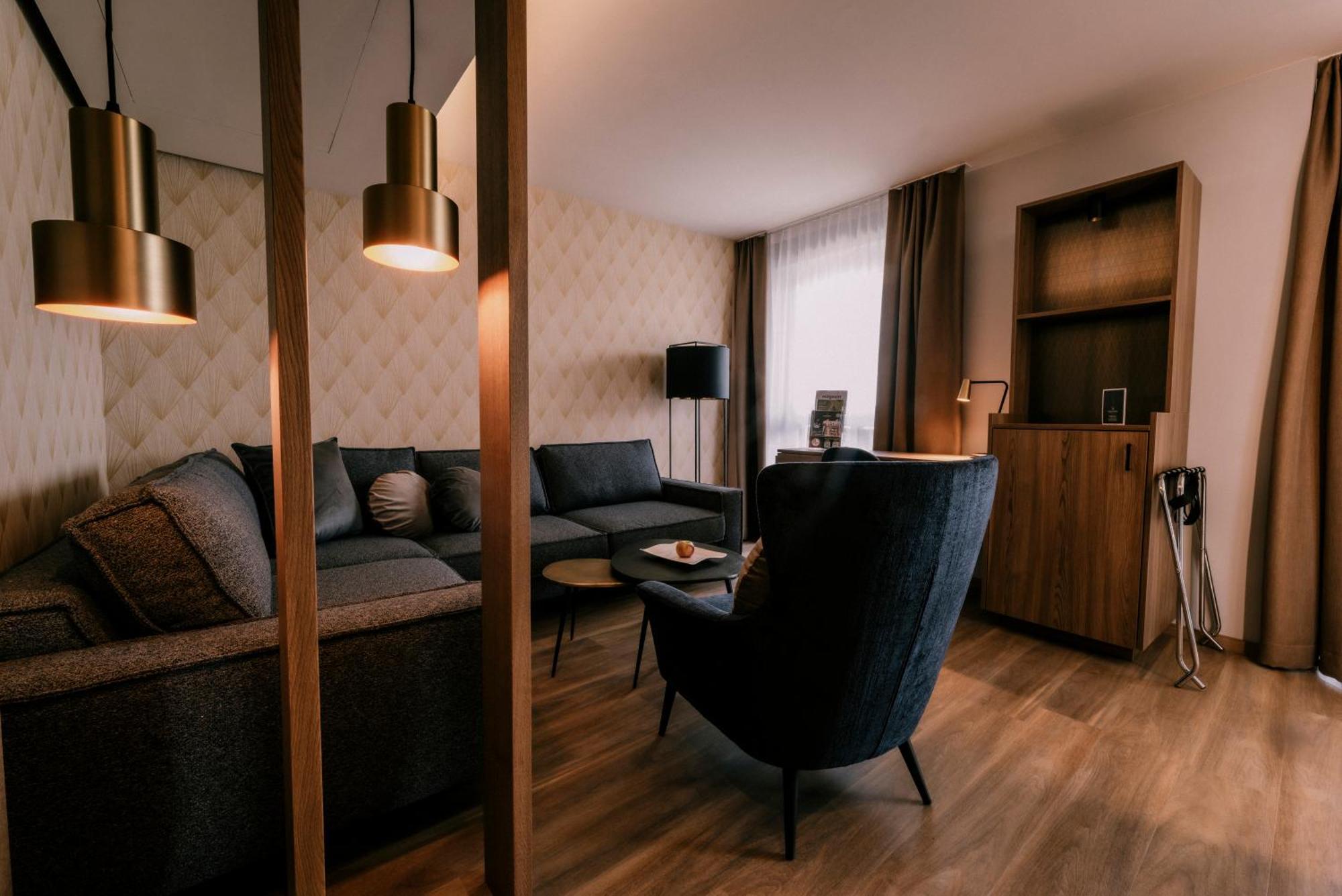 Holzapfel Hotel Bad Fussing Bagian luar foto